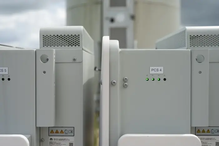 Closeup Huawei PL van Beek.